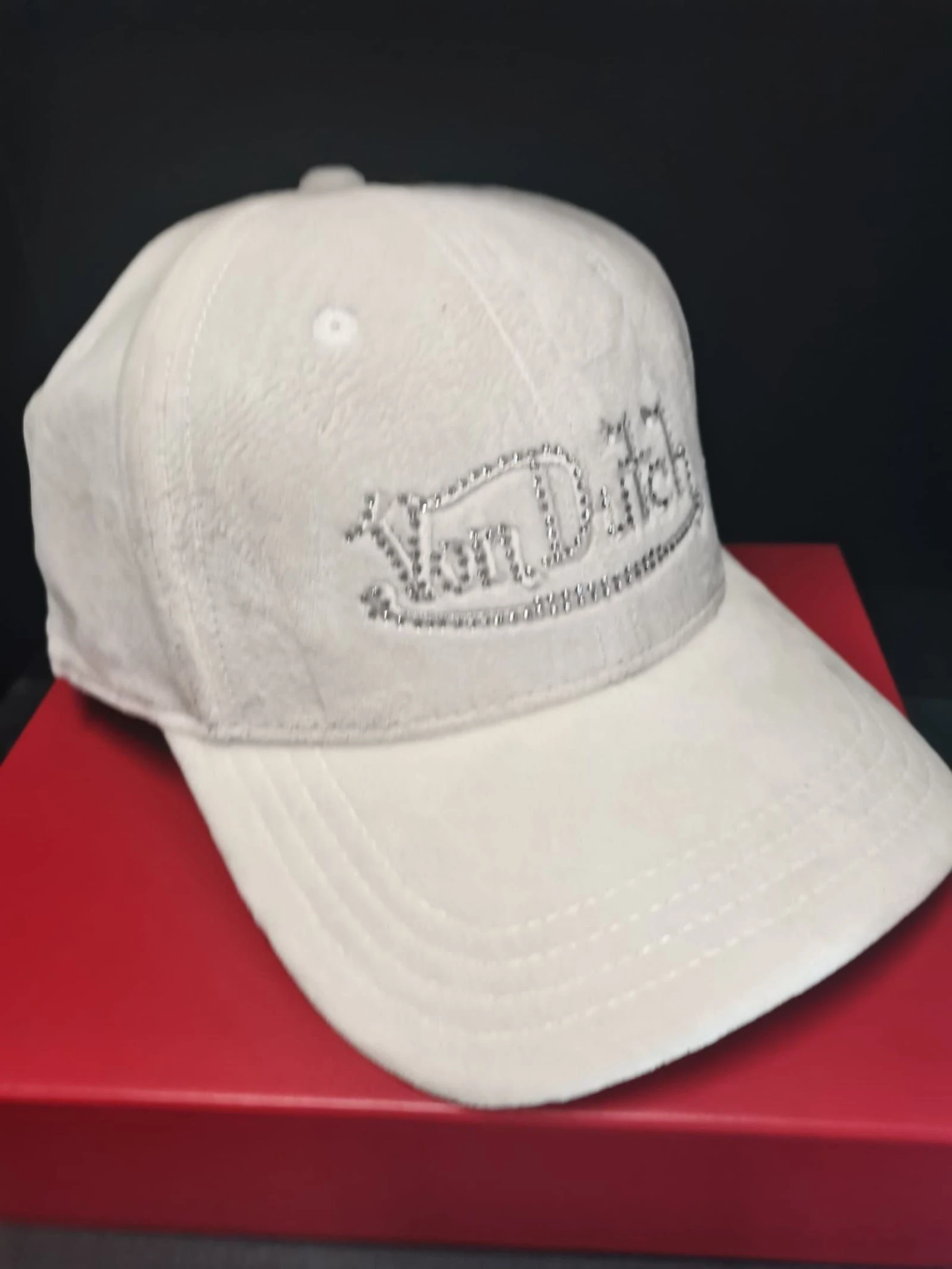 Von Ducht Cap – photo 3